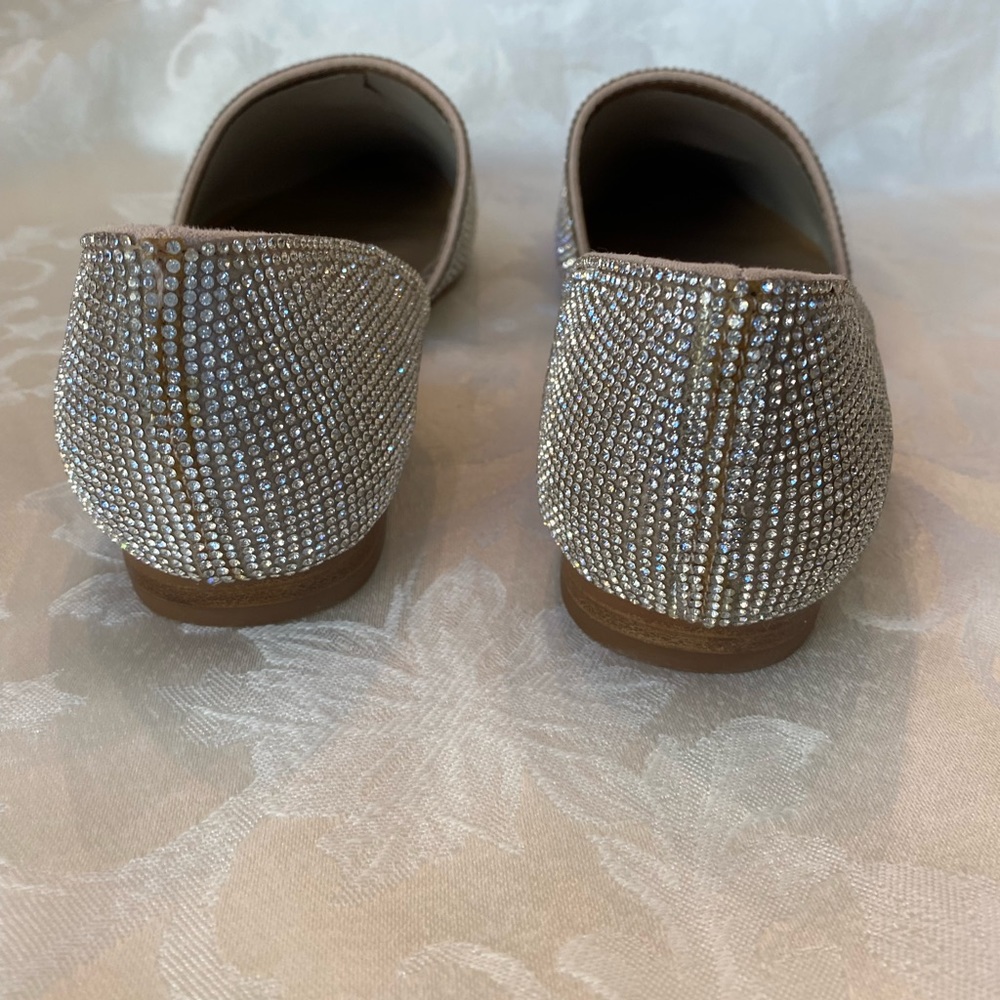 Steve Madden Rhinestone flats.  Size 8M Perfect condition Never Worn w/Box - Picture 7 of 13